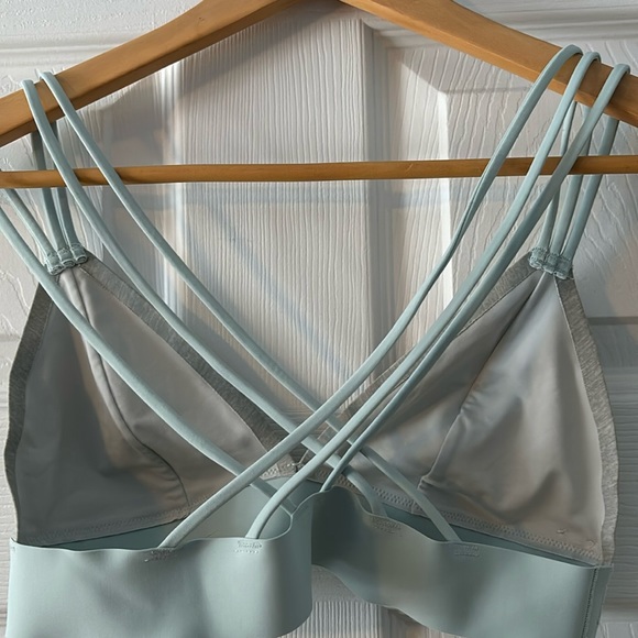 PINK Victoria’s Secret strappy triangle bralette, size M - Picture 5 of 5